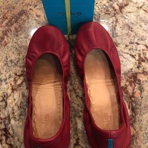 Cardinal Red Tieks